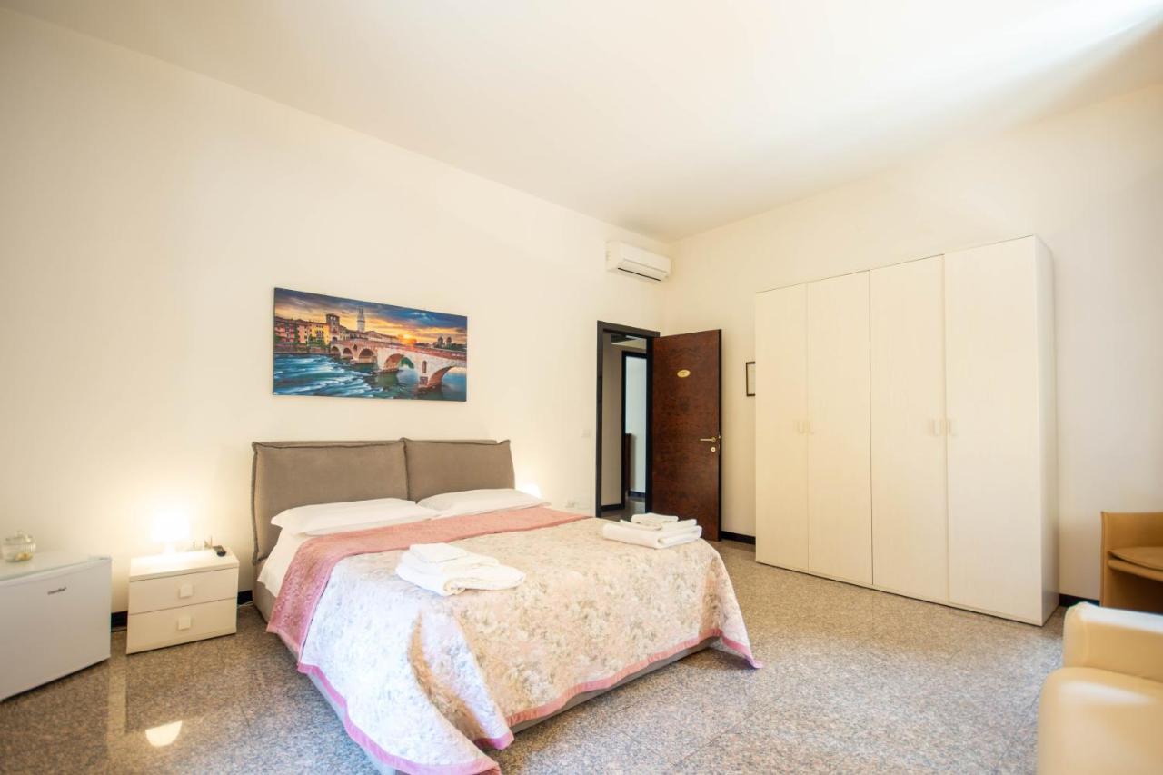 Residenza Bra Apartment Verona Exteriör bild
