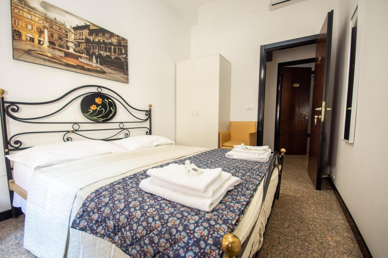 Residenza Bra Apartment Verona Exteriör bild